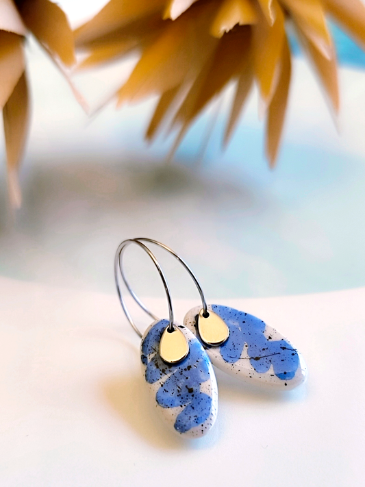 OVAL SHAPED ceramic dangle earrings, WHITE & BLUE