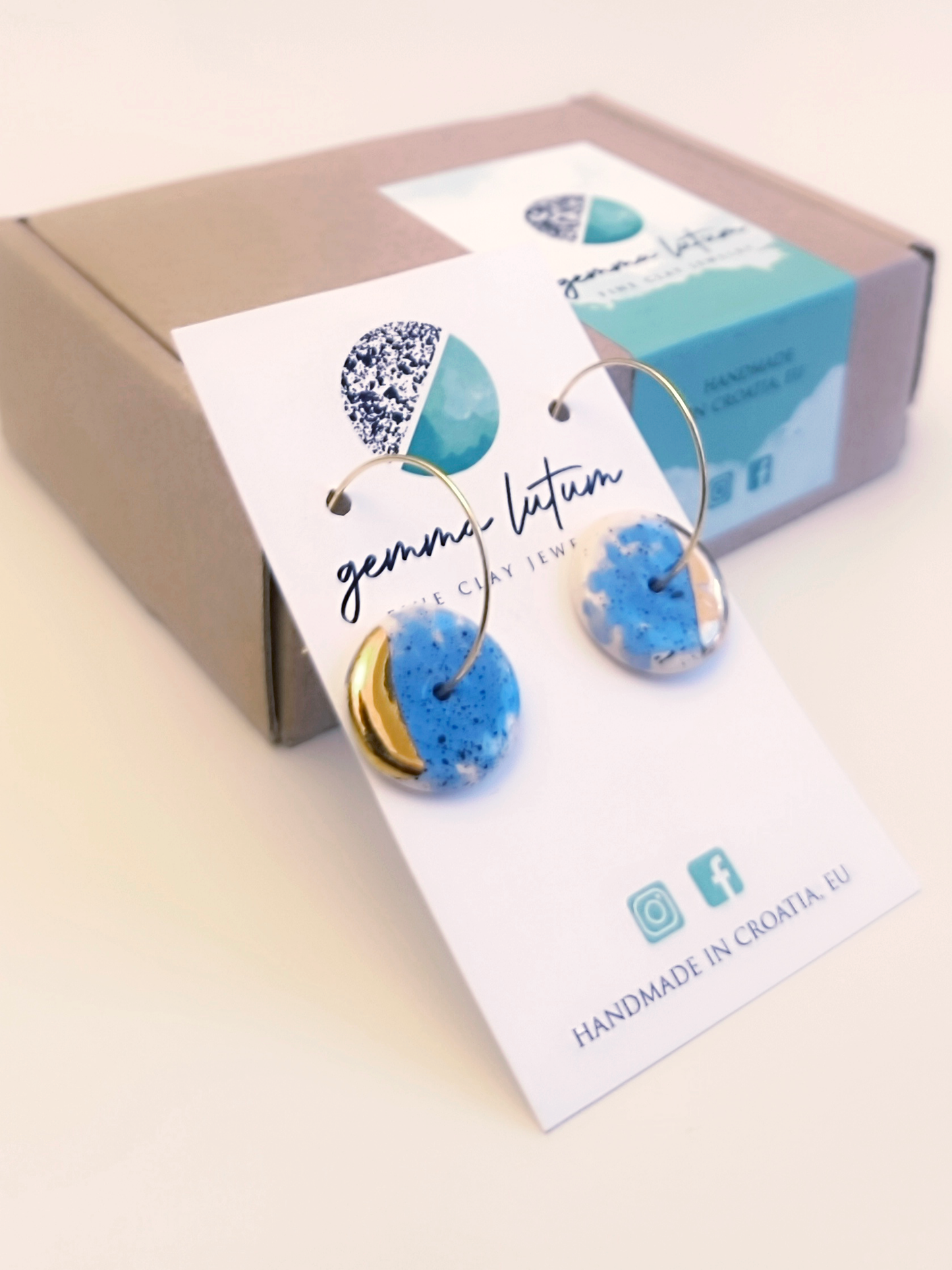 ROUND SHAPED ceramic dangle earrings, BLUE & GOLD