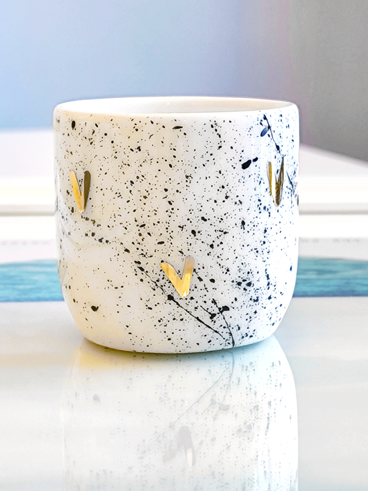 CERAMIC CUP, white with gold hearts, 80ml