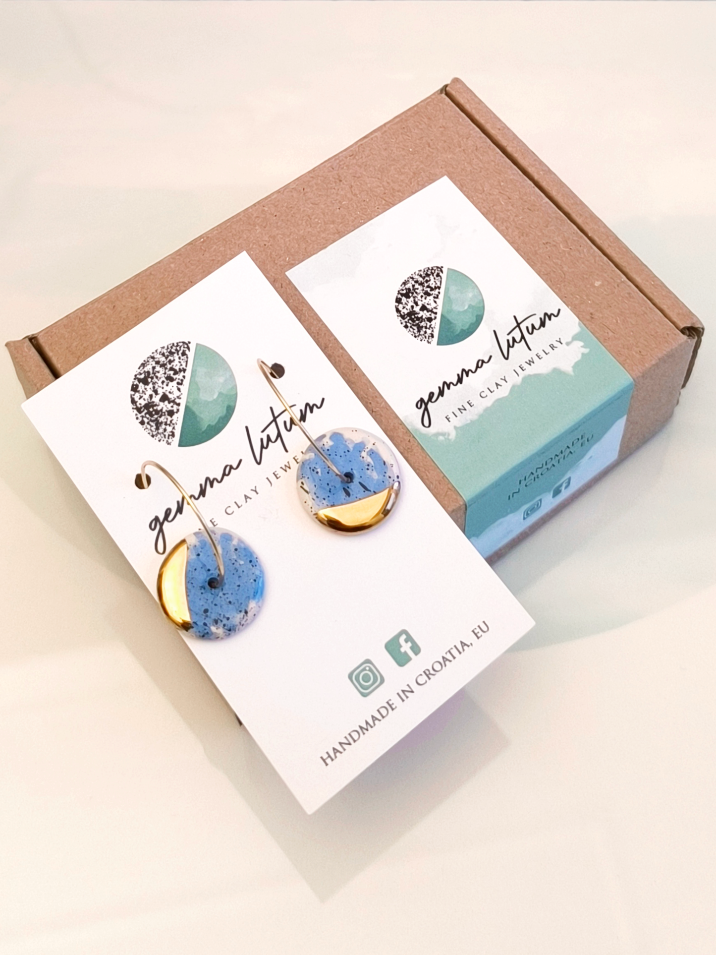 ROUND SHAPED ceramic dangle earrings, BLUE & GOLD