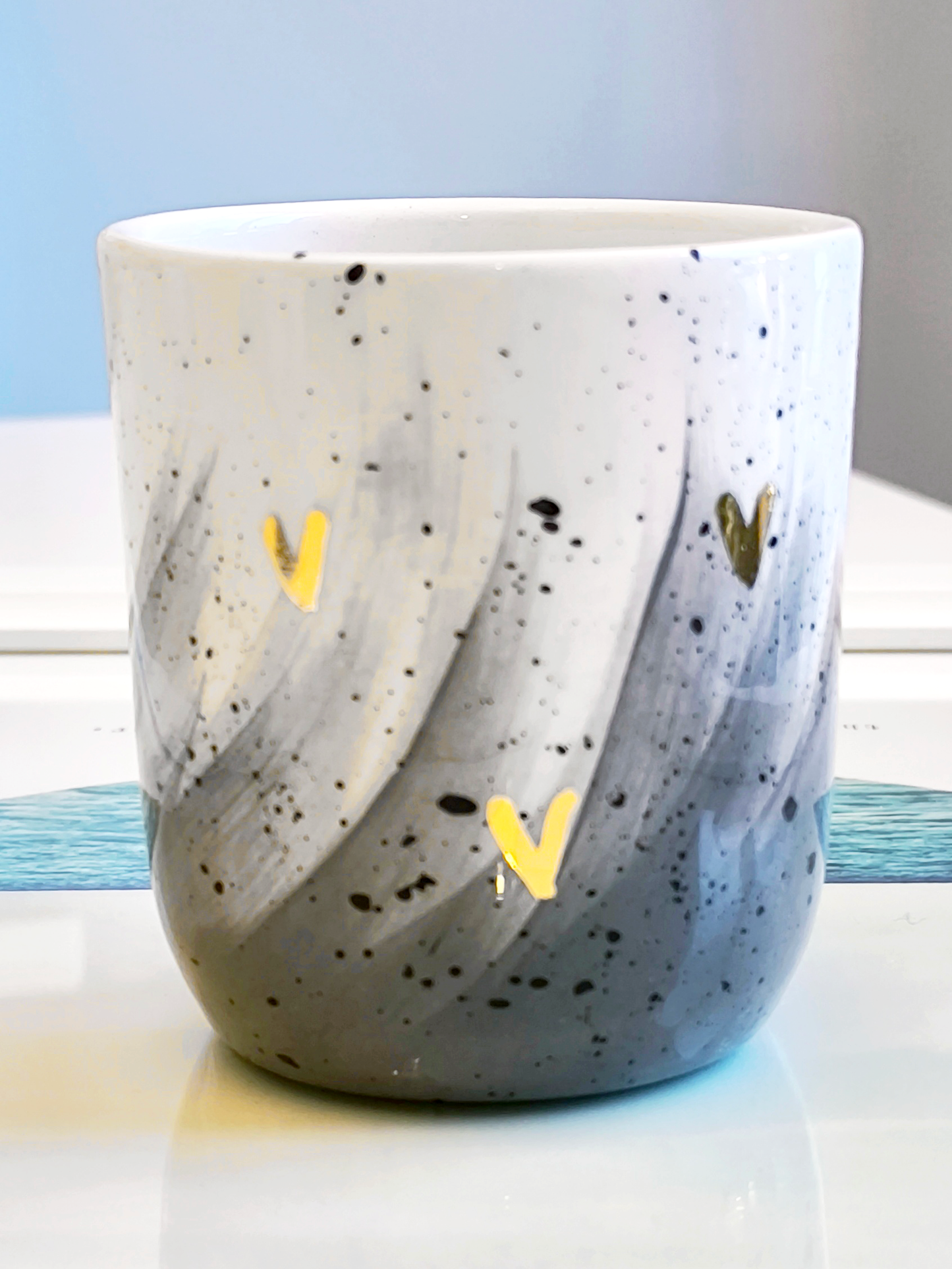 CERAMIC CUP, gray with gold hearts, 200ml